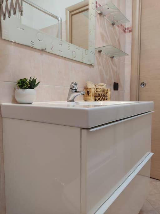 Apartament Ross House Fiumicino Zewnętrze zdjęcie